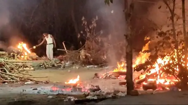 హైదరాబాద్‌లో దహనాలు