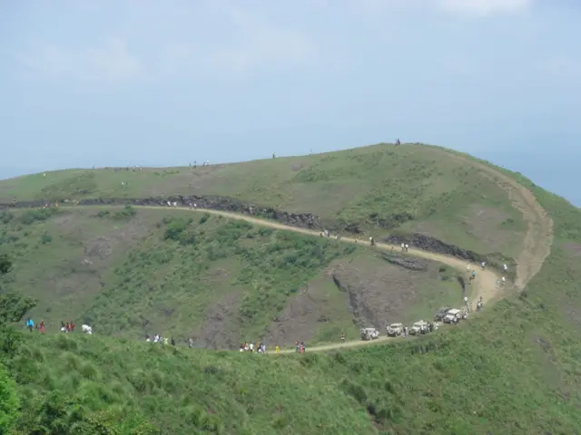 கண்ணகி கோவில், கேரளா, தமிழ்நாடு