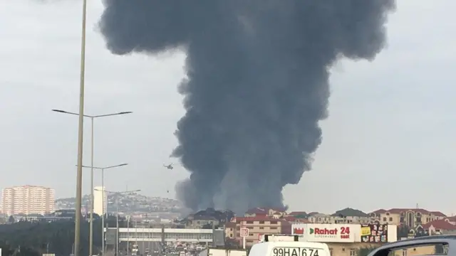 "EuroHome" yanğının söndürülməsinə 3 helikopter cəlb olunub