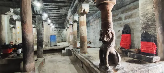 முட்காடுகளை அழித்து ஏரி