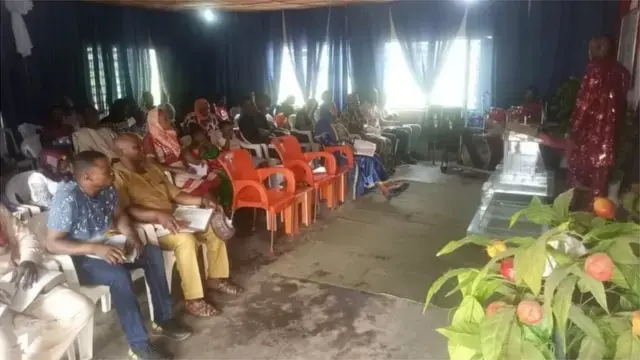 Pipo siddon for di Ekiti worship centre