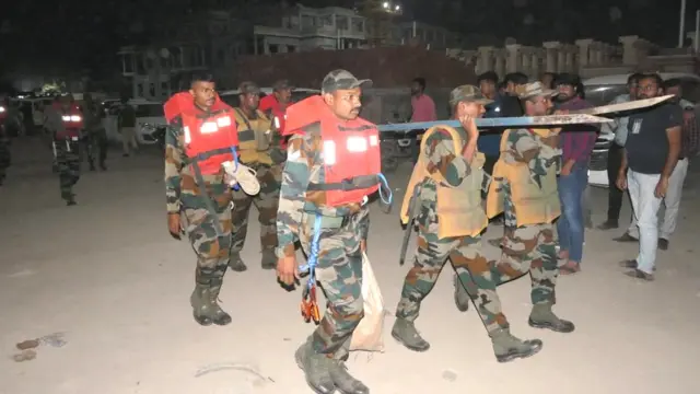 મોરબી પુલ દુર્ઘટના બચાવ કામગીરી