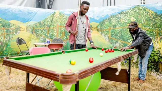 Гластонбери