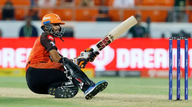 ஹைதராபாத் தோற்றது எப்படி?