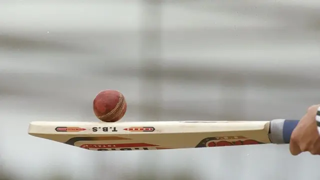 બેટ અને બોલ