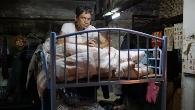 हांग कांग में पिंजरा घर