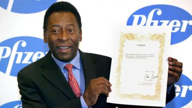 Pelé, um dos melhores jogadoresgems bonanza como ganhar dinheirofutebol da história, foi embaixador do Viagra