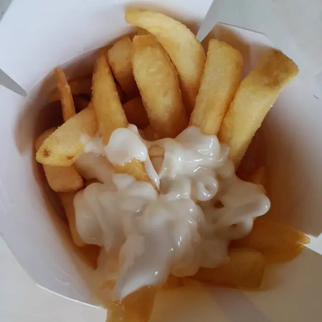 ድንች ጥብስ በማዬኔዝ