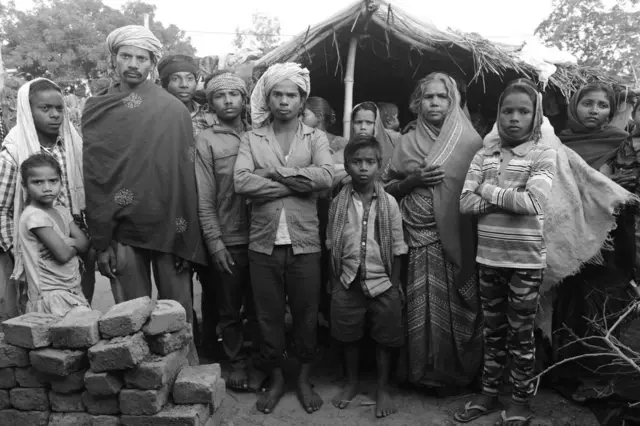 ኣባላት ማሕበረሰብ ዶም