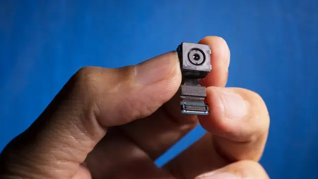 உங்களது கைபேசியின் மூலம் ரகசிய கேமராக்களை கண்டுபிடிக்க முடியுமா?