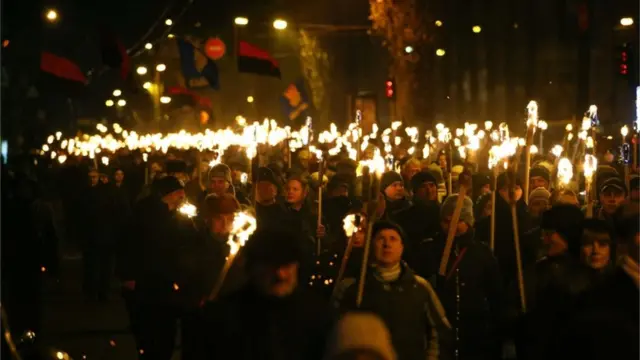 Смолоскипна хода