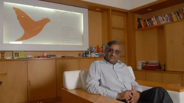 रिलायन्स, मुकेश अंबानी, फ्युचर