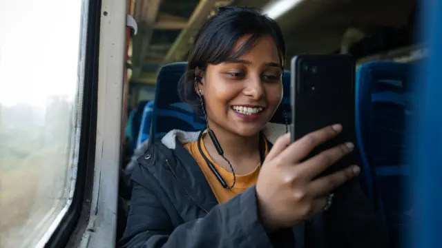 ரயில் டிக்கெட் முன்பதிவில் புதிய விதி - விழா காலங்களில் டிக்கெட் பெறுவது எளிதாகுமா?