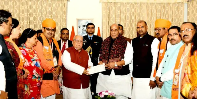 राजस्थान के भावी मुख्यमंत्री भजनलाल शर्मा और भाजपा के नेता 