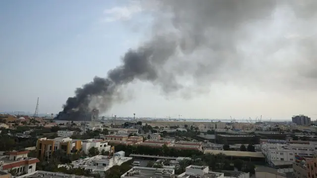 حمله موشکی ایران به بحرین، مقر ناوگان پنجم نیروی دریایی ایالات متحده