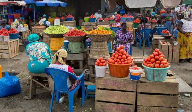 Aworan Tomato ninu ọja