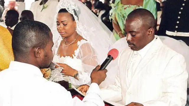 Bi Olive Lembe Di Sita alikutana na kuishi na Bw Joseph Kabila mwaka 1997