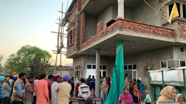 ਬਿਕਰਮਜੀਤ ਸਿੰਘ ਦੇ ਪਰਿਵਾਰਕ ਮੈਂਬਰ