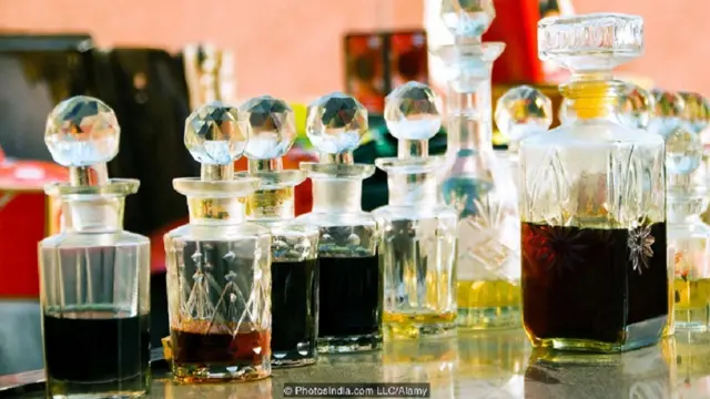 इत्र, मॉनसून