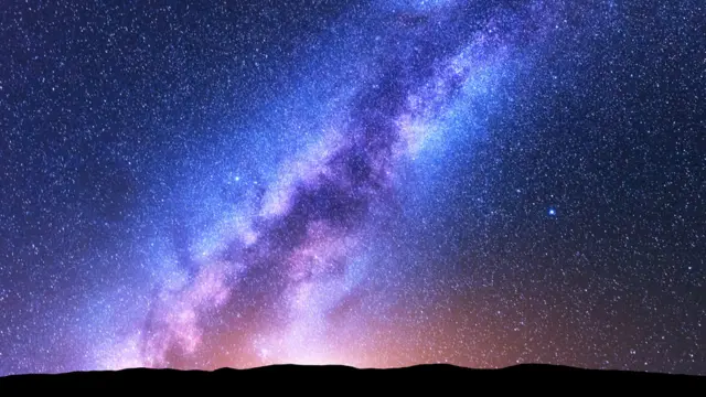 Vía Láctea visa desde la superficie terrestre