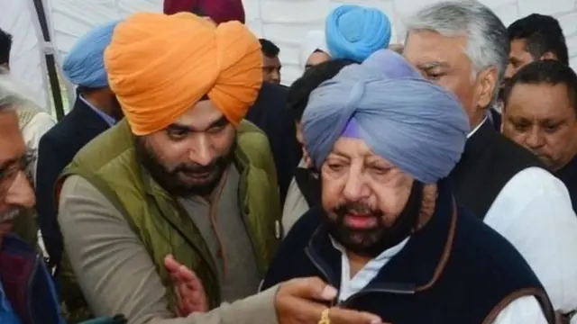 अमरिंदर सिंग आणि नवज्योत सिंग सिद्धू