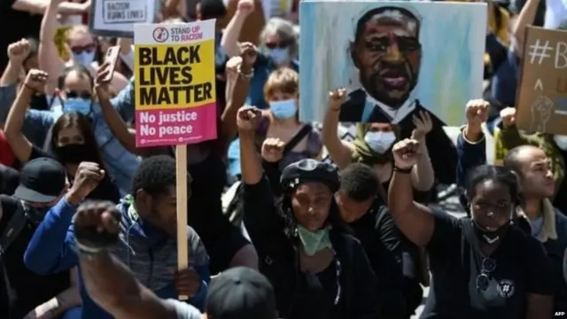 लंडन निदर्शन