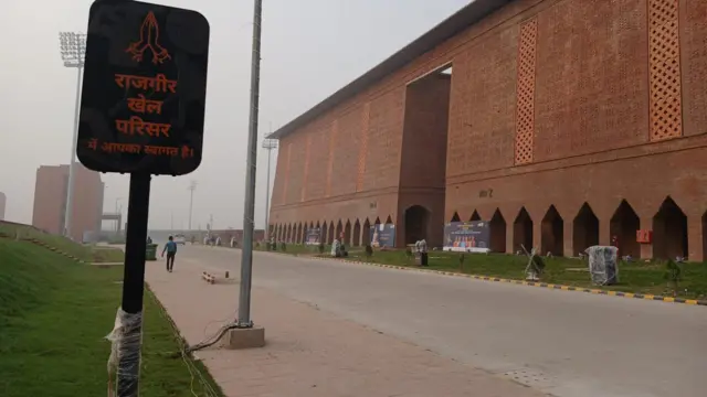 राज्य सरकार ने प्रदेश भर की पंचायत में खेल क्लब बनाने का कार्यक्रम बनाया है. 