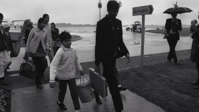 युगांडा