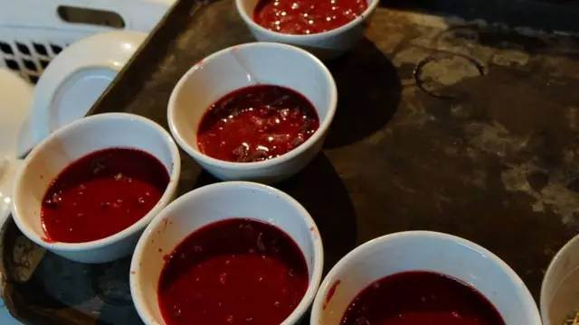 Sopa de sangre de pato