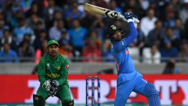 हार्दिक पंड्या