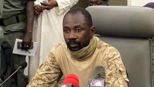 Jagoran juyin mulkin Mali Kanar Assimi Goïta wanda ya nada kansa shugaban rikon-kwarya