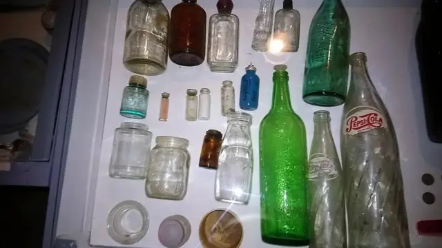 پیپسی کی بوتلیں