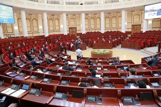 O'zbekiston parlamenti