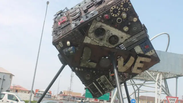 Wata sabuwar shataletale da gwamnatin jihar Legas ta gina a kan babbar hanyar Lekki Epe a unguwar Lekki