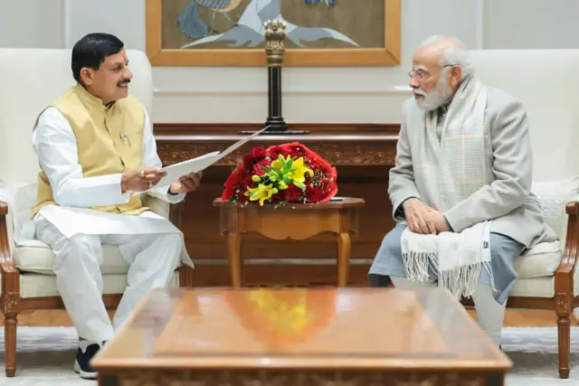 पीएम मोदी के साथ मोहन यादव