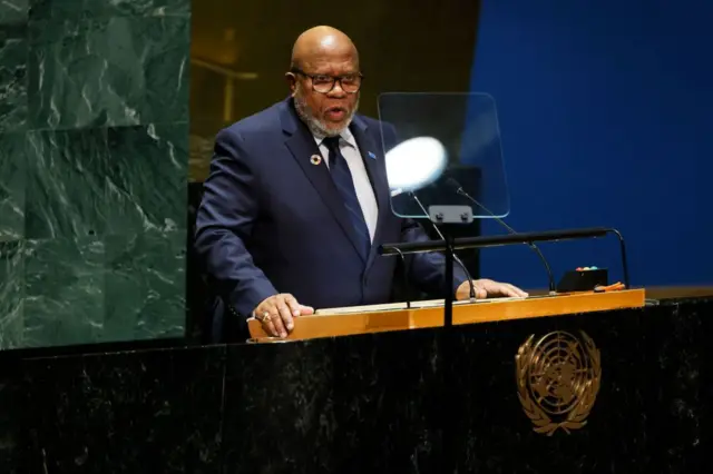 ডেনিস ফ্রান্সিস