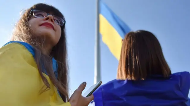 «Оккупированный Донецк не нужен никому». Как молодежь ждет совершеннолетия, чтобы уехать из оккупации в «свободную Украину» 5 Церемония по случаю Дня Государственного флага в Краматорске. Украина ежегодно отмечает День Государственного флага 23 августа.