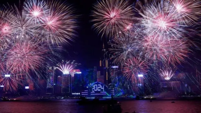 Гонконгдогу салют