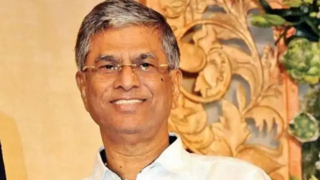 விஜயகாந்த் காலமானார்