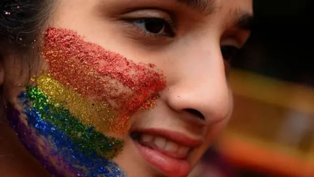 समीर समुद्र, समलैंगिक, एलजीबीटीक्यू, डॉ. निशिगंधा वाड