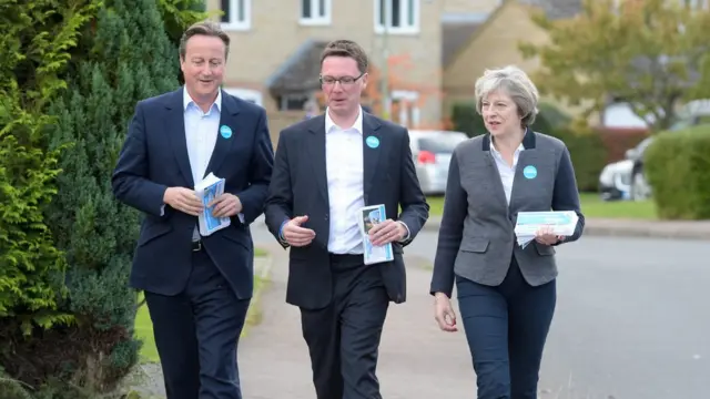 Дэвид Кэмерон, Роберт Кортс, Тереза Мэй