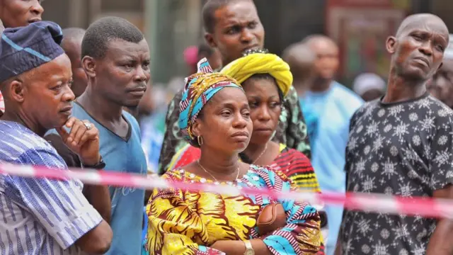 Aworan bi ijọba Eko ṣe n wo ile ni Lagos Island