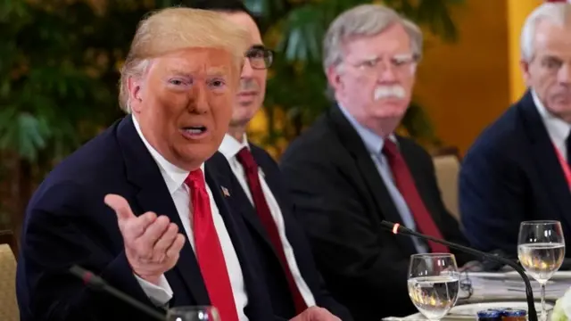 ကင်နဲ့တွေ့ဆုံဖို့ကို ကြိုတင်စီစဉ်ထားခဲ့ပုံမပေါ်ဘဲ ရုတ်တရက် ထစီစဉ်လိုက်ပုံရ