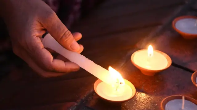 કેન્ડલ માર્ચની પ્રતીકાત્મક તસ્વીર