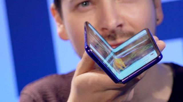 Un móvil plegable con forma de L es lo que está preparando Samsung según  una curiosa