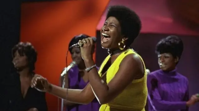 من بين أشهر أعمال الراحلة "الاحترام" و"سلسلة الحمقى" و"الدكتور فيلغود"