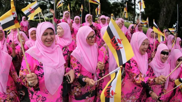 พสกนิกร