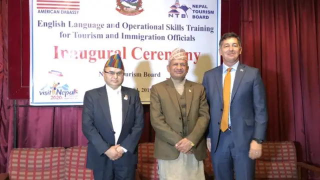 कूटनीतिक