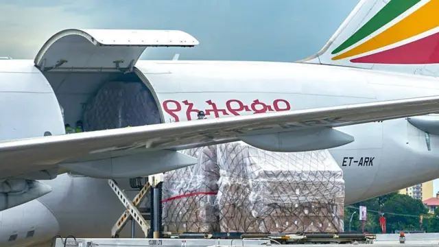 Daandiin xiyyaara Itoophiyaa meeshaalee ittis Covid-19 raabsaa ture