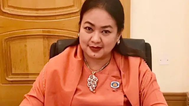 ပြည်သူ့လွှတ်တော်အမတ် ဒေါ်မေစိုးဟာ အခုကိစ္စအပေါ် အယူခံဝင်မဝင်မဆုံးဖြတ်ရသေးဘူးလို့ ဆိုပါတယ်။